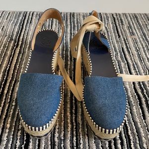 TORY BURCH blue/jean espadrille/wedge SZ 8.5